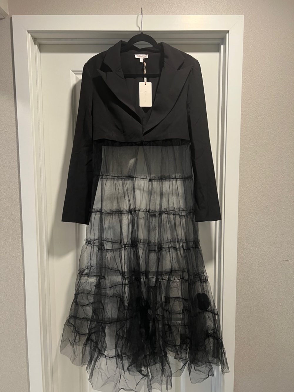 Cropped Black Blazer Top with Sheer Tiered Tulle Skirt Size Medium NWT
